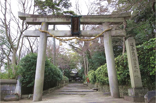 伊居太神社3