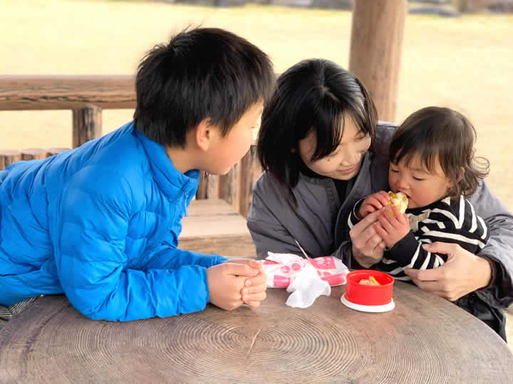 小さい子でも安心 遊び放題 転がり放題 入場無料の穴場スポット 池田城跡公園 の魅力を伝えたい 池田市観光協会 公式サイト