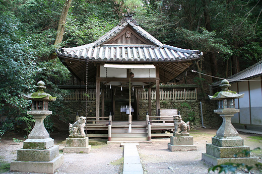 細川神社